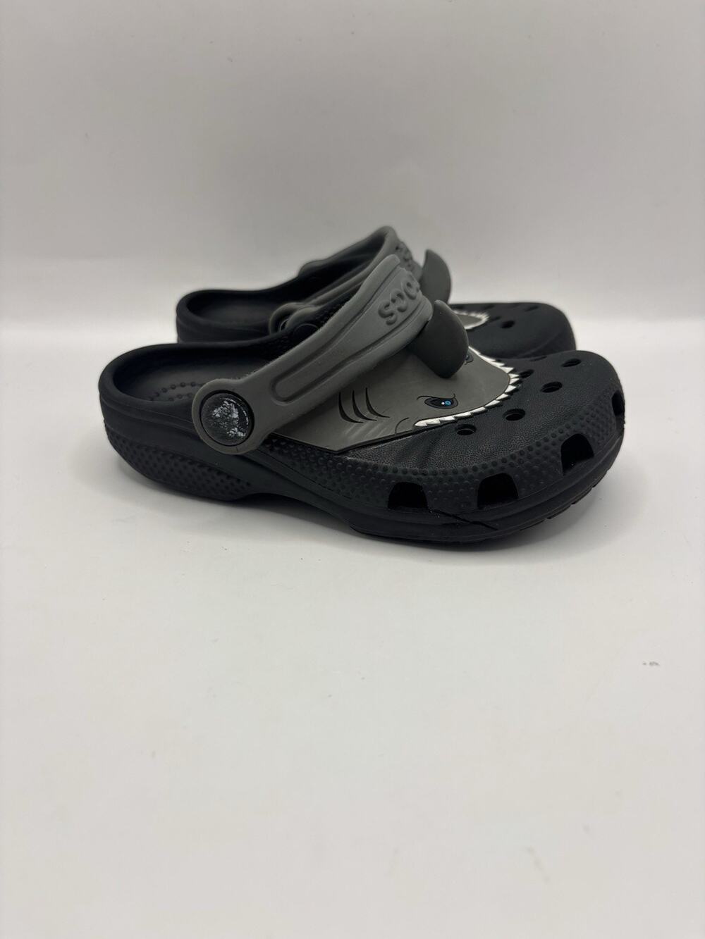 Crocs Fun Lab Shark Clogs Kids Size 9 C